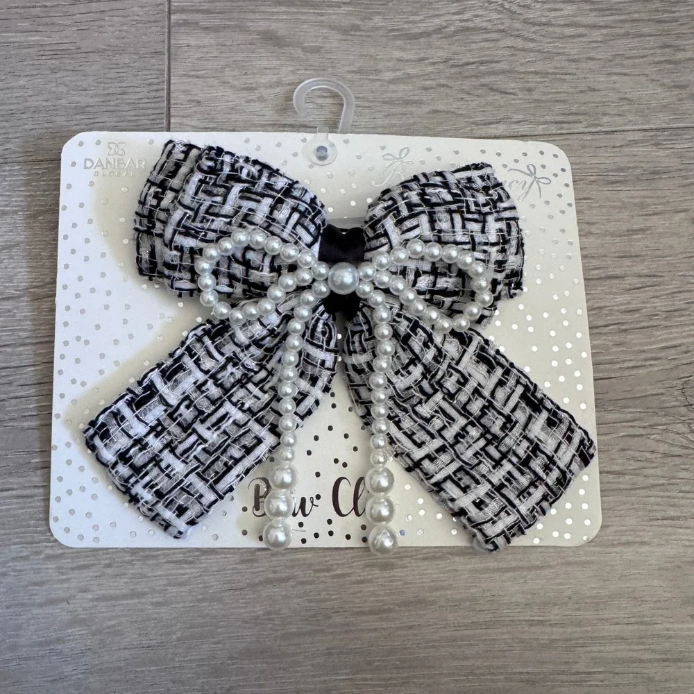 Bow Fancy‎ Danbar Black White Tweed Hair Clip with Faux Pearl Bow Accent NIP